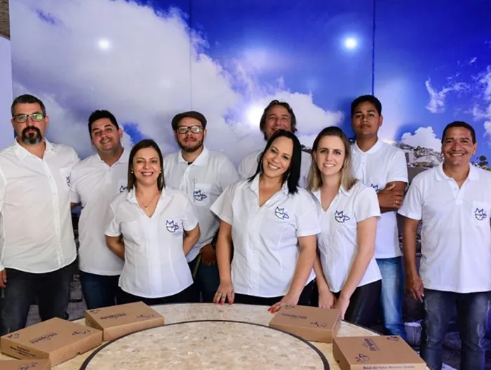 Equipe da Marmoraria Mundo das Pedras em Ubatuba