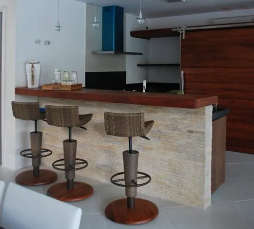 Cozinhas – obra 14 da Marmoraria Mundo das Pedras em Ubatuba